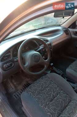 Седан Daewoo Lanos 2004 в 