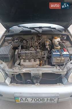 Седан Daewoo Lanos 2008 в Киеве