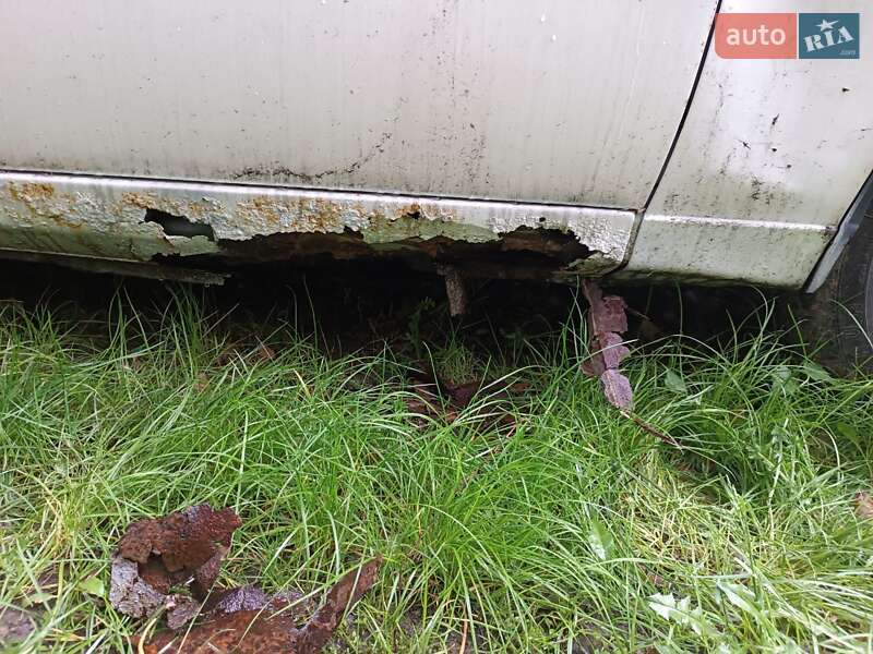 Седан Daewoo Lanos 2003 в Киеве