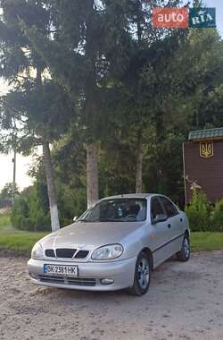 Седан Daewoo Lanos 2005 в Дубровиці