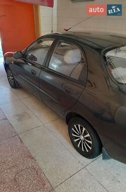 Седан Daewoo Lanos 2008 в Харкові