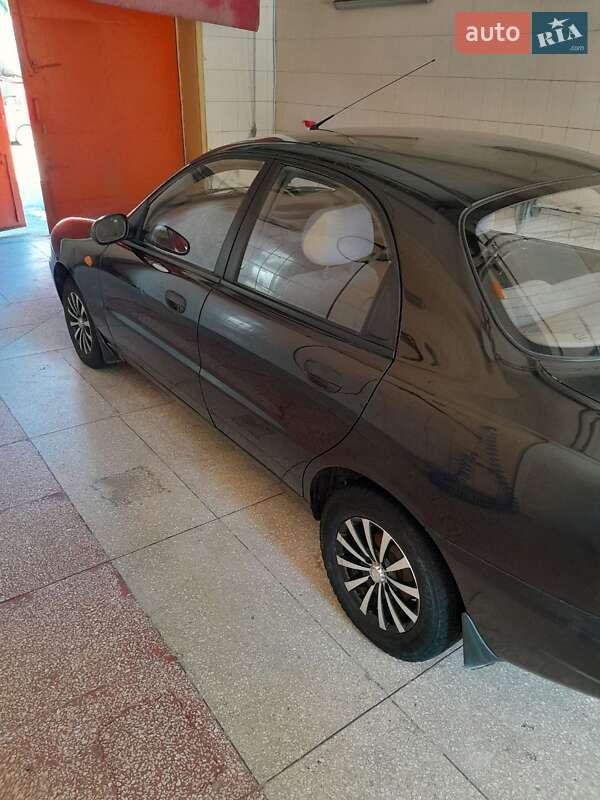 Daewoo Lanos 2008