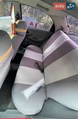 Седан Daewoo Lanos 2008 в 
