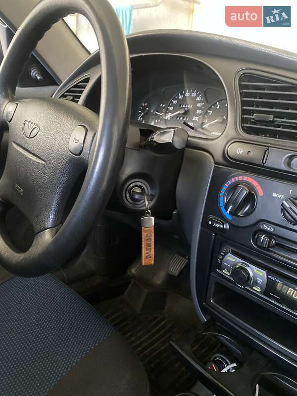 Седан Daewoo Lanos 2008 в Джурине