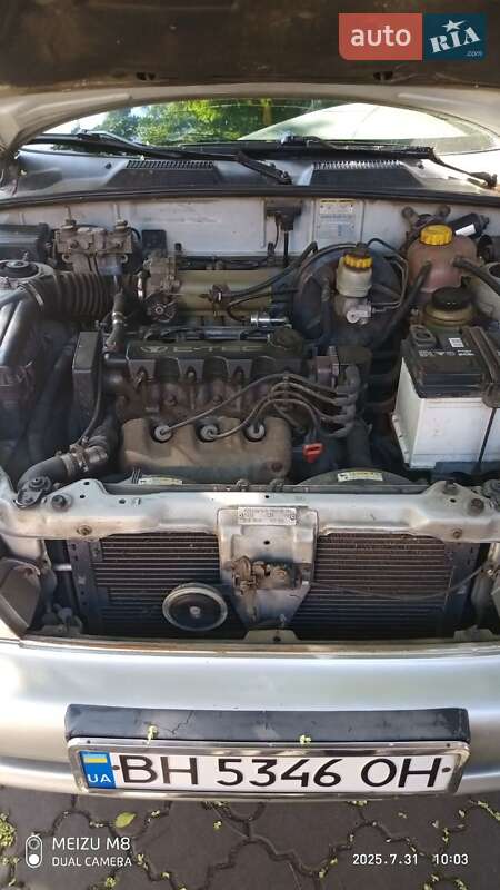 Седан Daewoo Lanos 1998 в Одессе