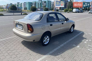 Седан Daewoo Lanos 2012 в 