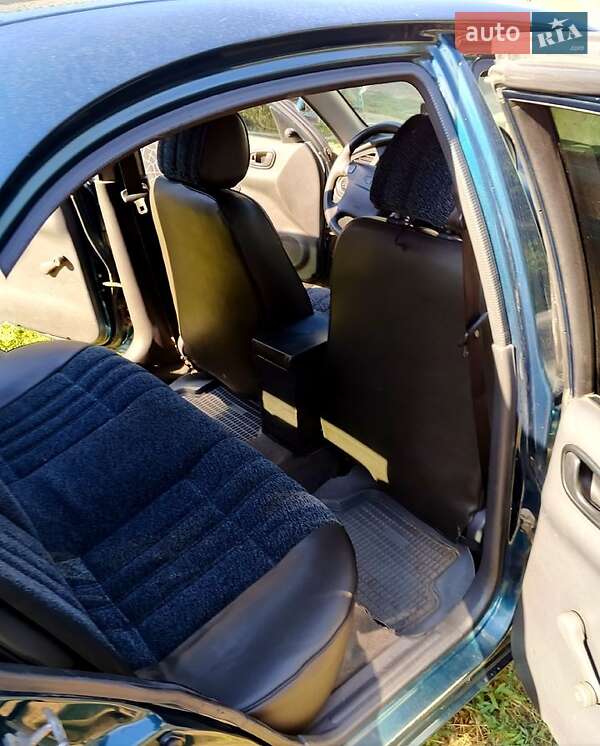 Седан Daewoo Lanos 2003 в Днепре