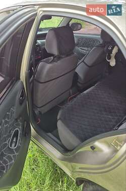 Седан Daewoo Lanos 2004 в 