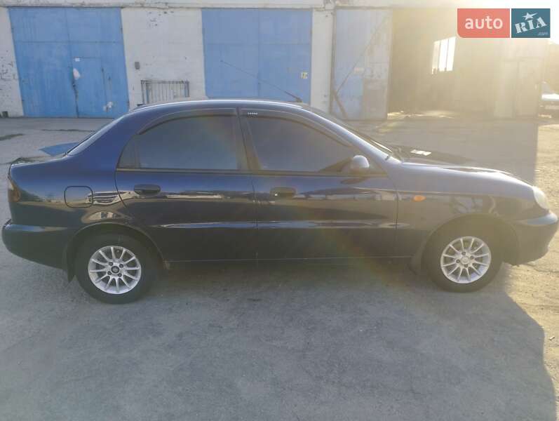 Седан Daewoo Lanos 2007 в Никополе
