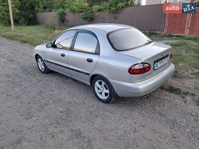 Седан Daewoo Lanos 2007 в Синельниково