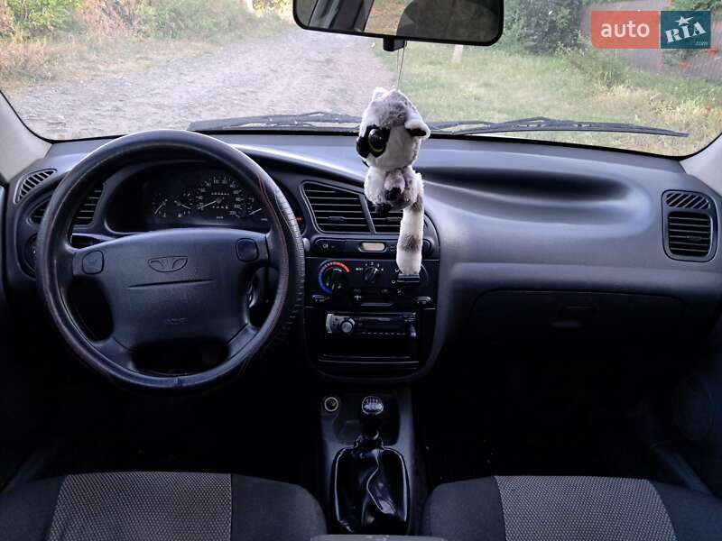 Седан Daewoo Lanos 2007 в Синельниково