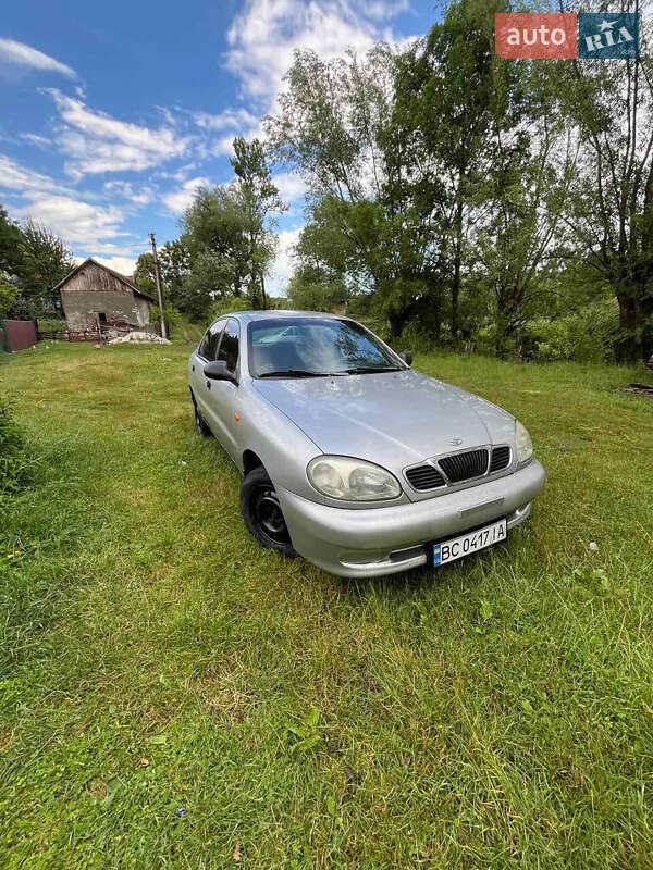 Daewoo Lanos 1998