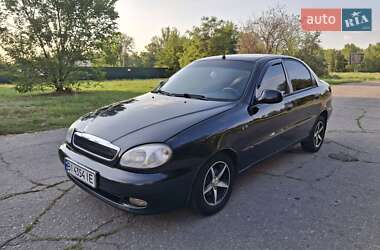 Седан Daewoo Lanos 2011 в 