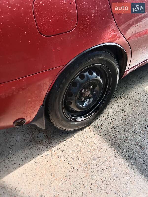 Седан Daewoo Lanos 2008 в Вишневом