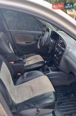 Седан Daewoo Lanos 2004 в 