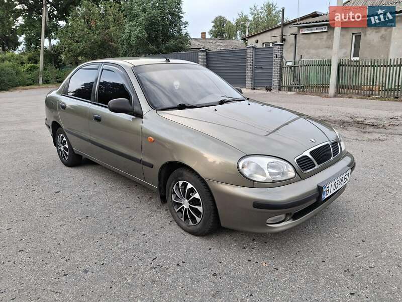Седан Daewoo Lanos 2003 в Полтаве