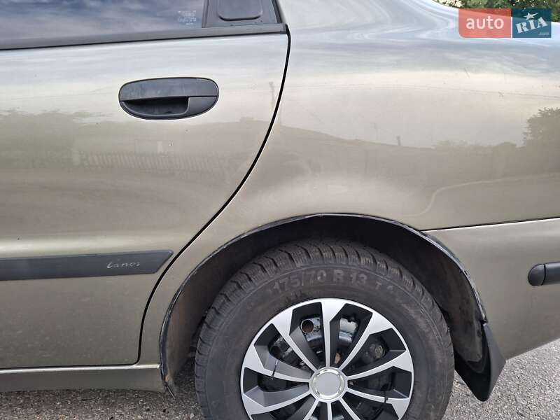 Седан Daewoo Lanos 2003 в Полтаве