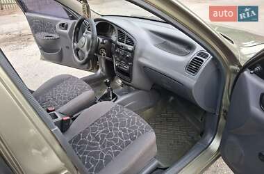 Седан Daewoo Lanos 2003 в 