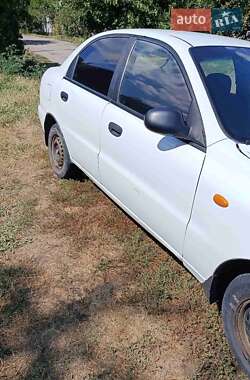 Седан Daewoo Lanos 2004 в 