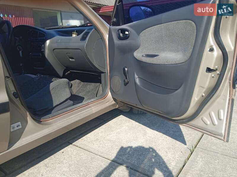 Седан Daewoo Lanos 2007 в Хусте