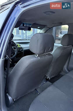 Седан Daewoo Lanos 2003 в 