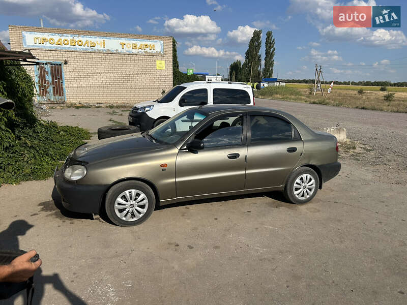 Седан Daewoo Lanos 2004 в 