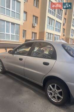 Седан Daewoo Lanos 2004 в 