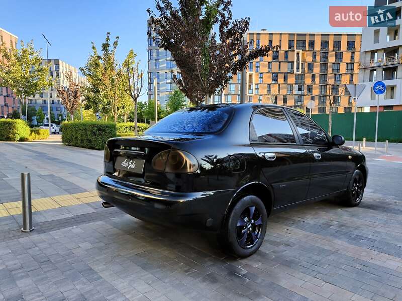 Седан Daewoo Lanos 2007 в Киеве