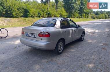Седан Daewoo Lanos 1998 в 