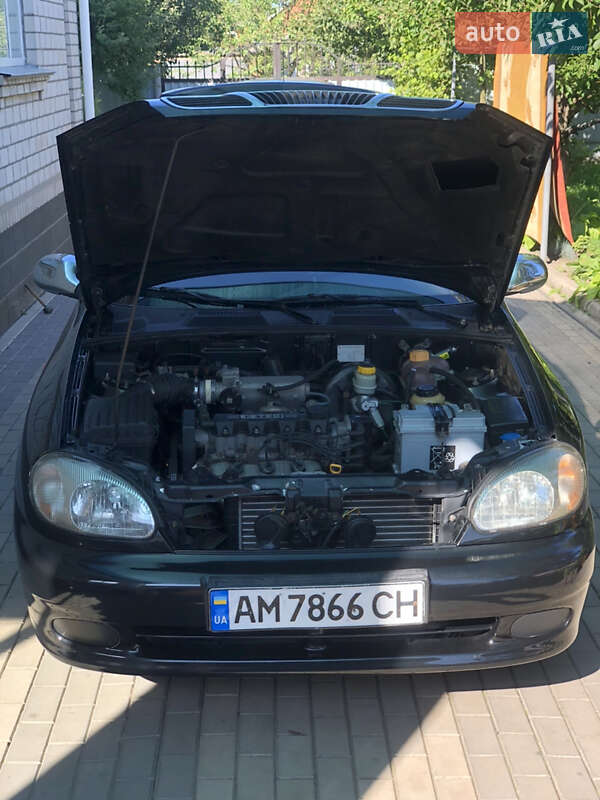 Седан Daewoo Lanos 2008 в Казатине