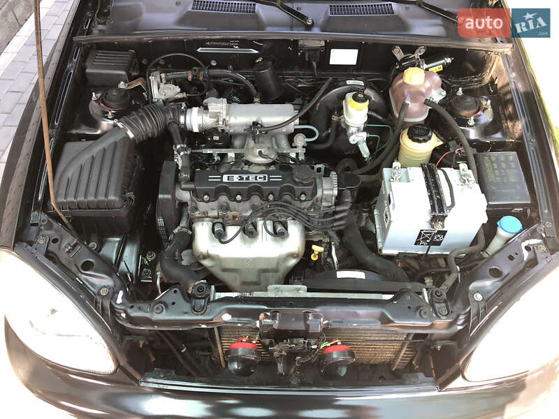 Седан Daewoo Lanos 2008 в Казатине