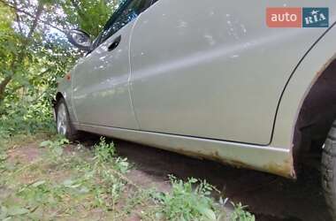 Хэтчбек Daewoo Lanos 2000 в 