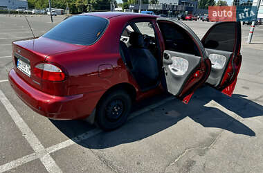 Седан Daewoo Lanos 2000 в 