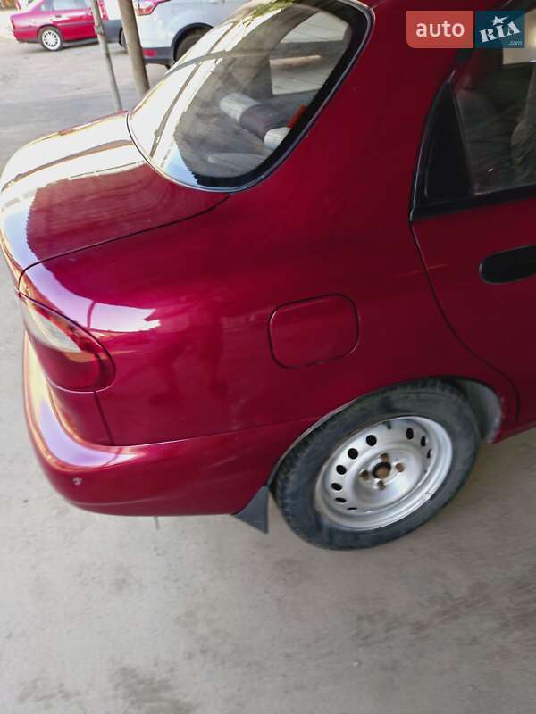 Седан Daewoo Lanos 2006 в Днепре