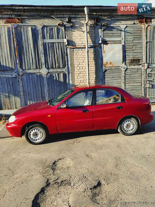 Седан Daewoo Lanos 2006 в Днепре