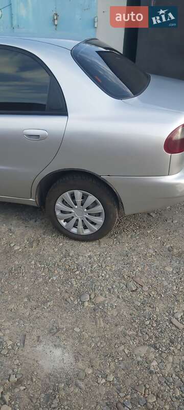 Седан Daewoo Lanos 2004 в Дрогобыче