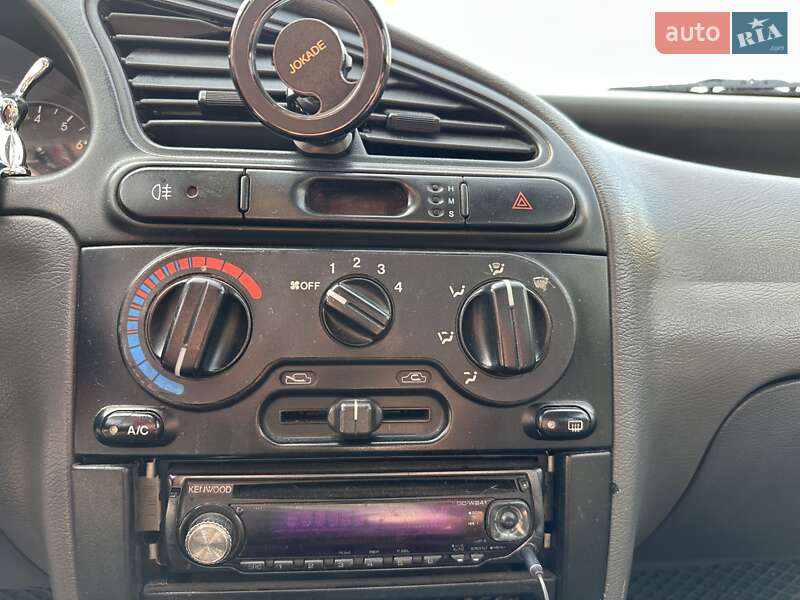 Седан Daewoo Lanos 2003 в Запорожье