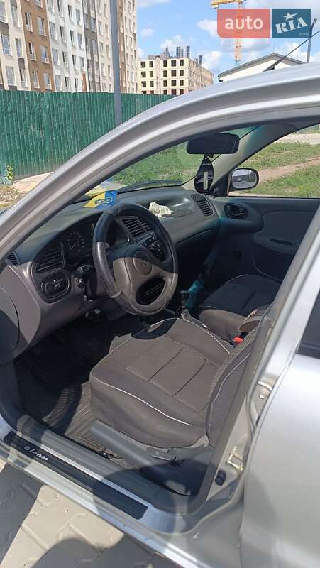 Седан Daewoo Lanos 2007 в Киеве