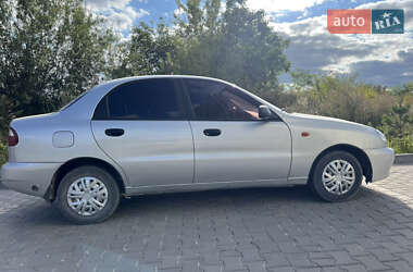 Седан Daewoo Lanos 2004 в 