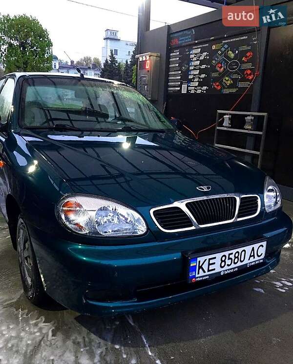Седан Daewoo Lanos 2004 в Каменском
