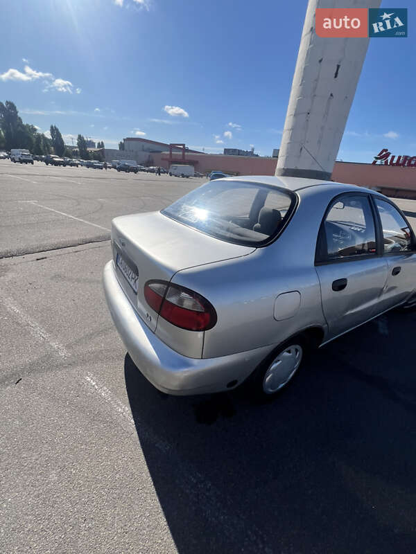 Седан Daewoo Lanos 2007 в Киеве