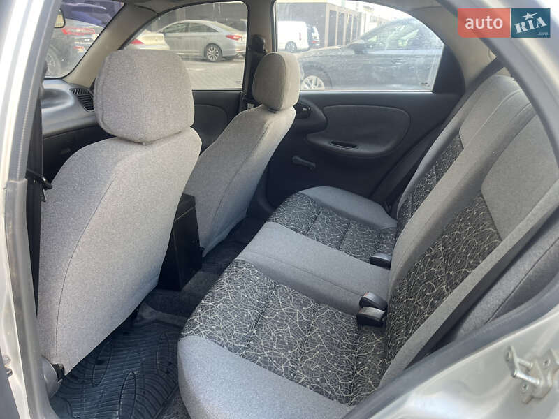 Седан Daewoo Lanos 2008 в Хмельницком