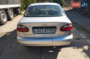 Седан Daewoo Lanos 2003 в Мукачево