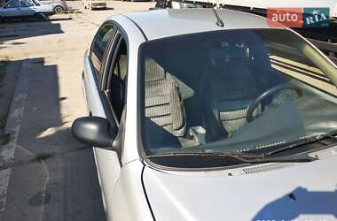 Седан Daewoo Lanos 2003 в Мукачево