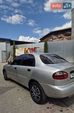 Седан Daewoo Lanos 2002 в 