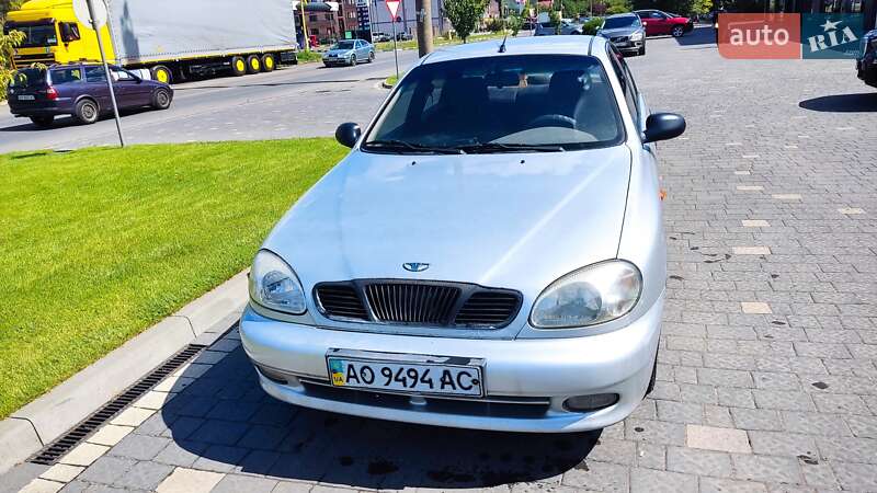 Седан Daewoo Lanos 2006 в Ужгороде