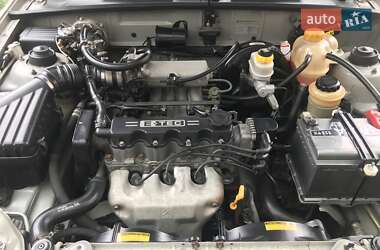Седан Daewoo Lanos 2005 в 