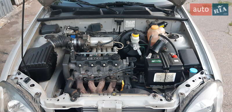 Седан Daewoo Lanos 2003 в Черкассах