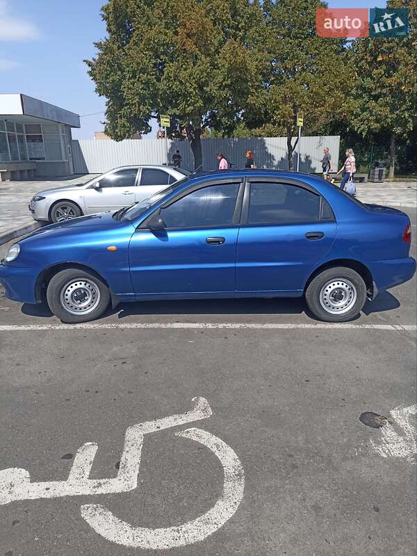 Седан Daewoo Lanos 2008 в 
