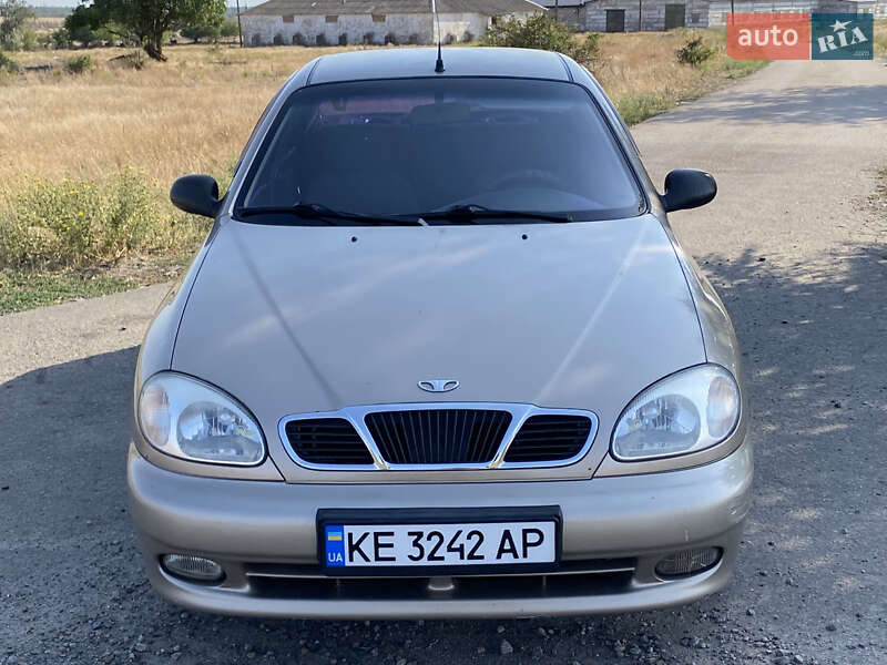 Седан Daewoo Lanos 2008 в 